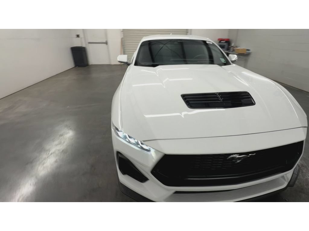 Used 2024 Ford Mustang GT Premium w/ GT Performance Package RWD image 3