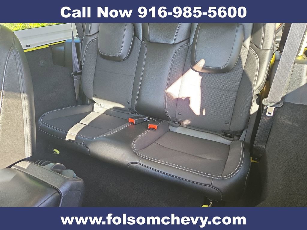 Used 2023 Jeep Wrangler Sport S image 27