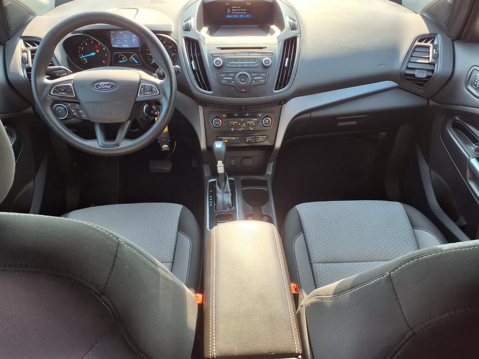 Used 2017 Ford Escape SE AWD/4WD image 12