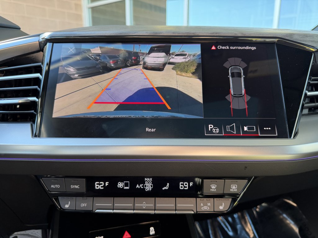 Used 2023 Audi Q4 e-tron Premium Plus w/ Premium Plus image 21