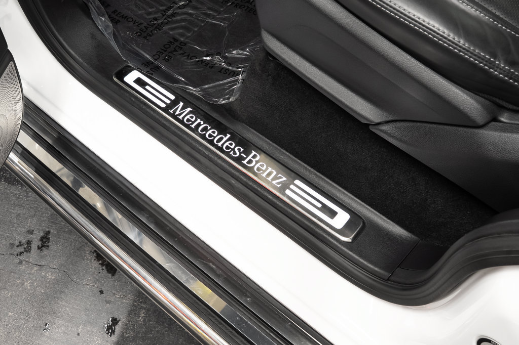 Used 2024 Mercedes-Benz G 550 image 41