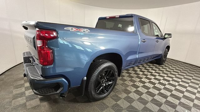 Used 2024 Chevrolet Silverado 1500 Custom w/ LPO, Dark Essentials Package AWD/4WD image 2