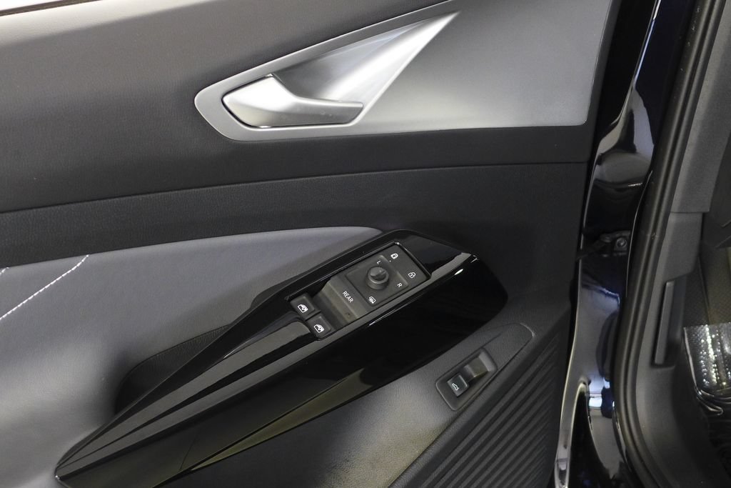 Certified 2023 Volkswagen ID.4 Pro S RWD image 12