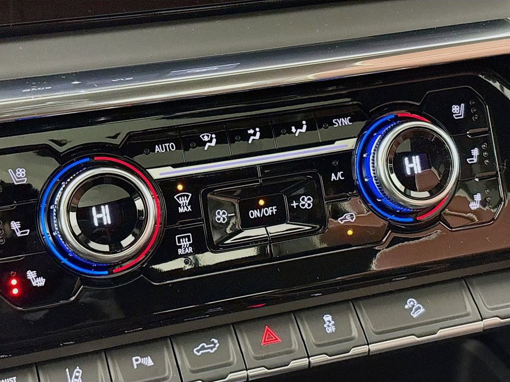 New 2026 GMC Sierra 3500 Denali Ultimate w/ LPO, Black Badging Package image 16