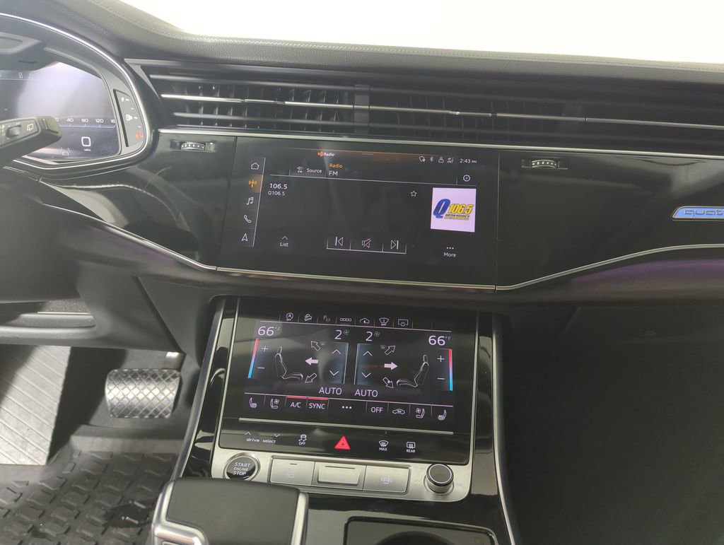 Used 2023 Audi Q8 Prestige w/ Prestige Package image 13