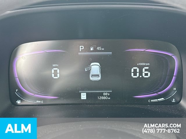 Used 2025 Kia Soul LX w/ LX Technology Package FWD image 31