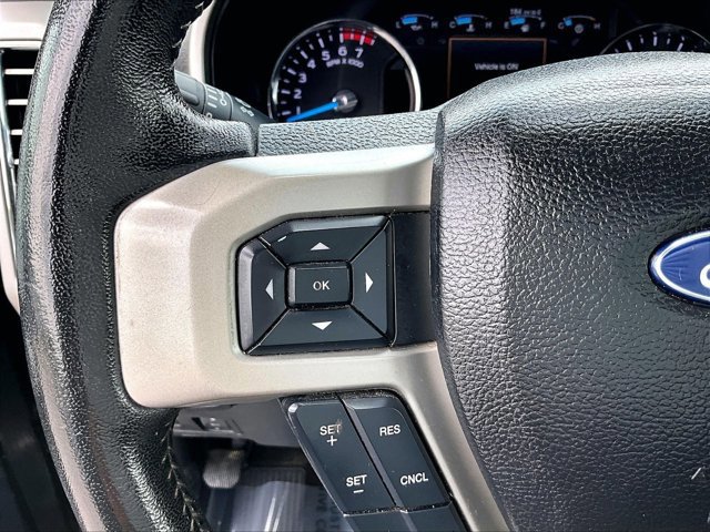 Used 2017 Ford F250 Lariat w/ Lariat Ultimate Package AWD/4WD image 20