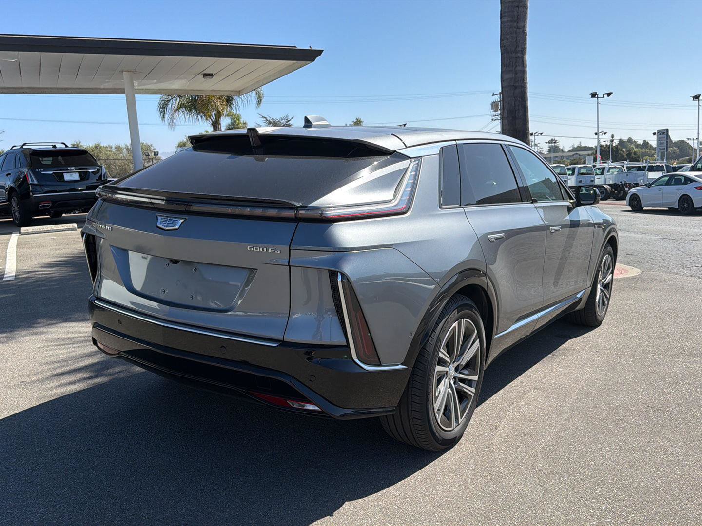 Used 2023 Cadillac Lyriq AWD image 4