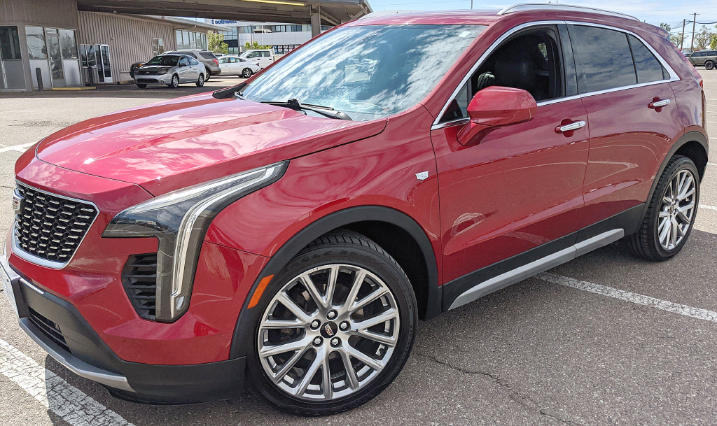 Used 2019 Cadillac XT4 Premium Luxury AWD/4WD image 6