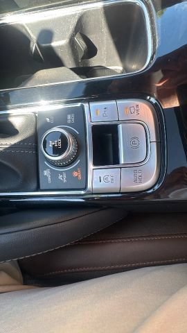Used 2022 Kia Telluride SX w/ SX Prestige Package AWD/4WD image 20