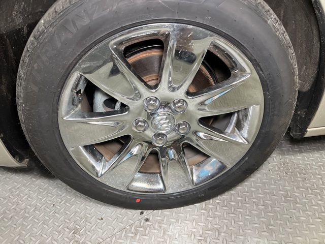 Used 2010 Buick LaCrosse CXL w/ Luxury Package image 18