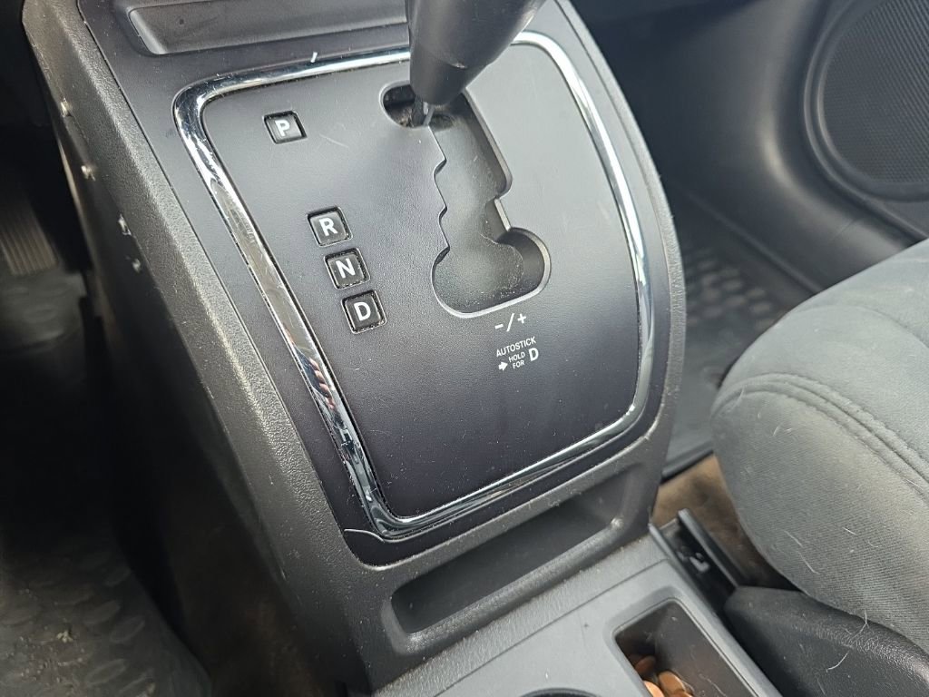 Used 2013 Jeep Compass Latitude w/ Sun/Sound Group image 23