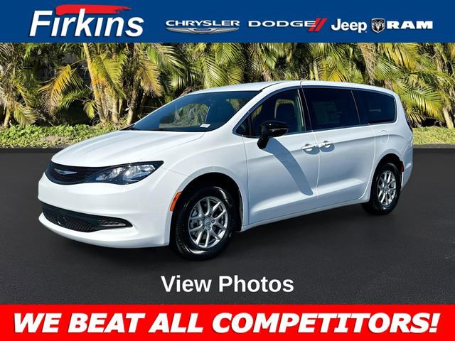 New 2026 Chrysler Voyager LX video 1