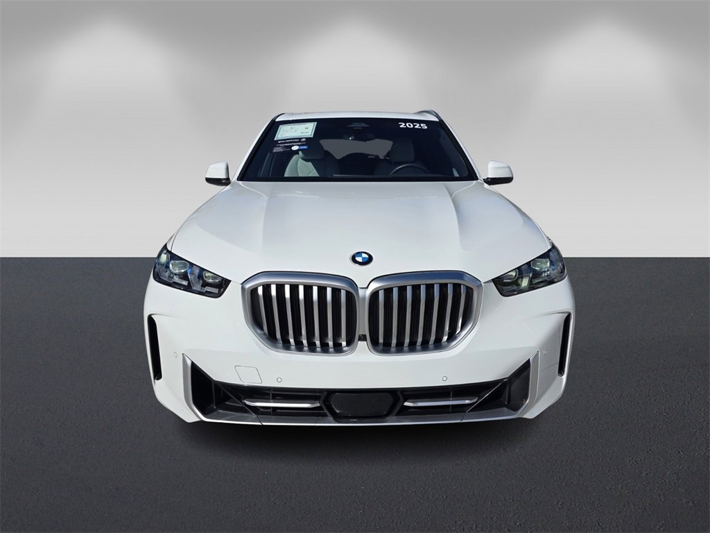 Certified 2025 BMW X5 sDrive40i w/ Premium Package video 2