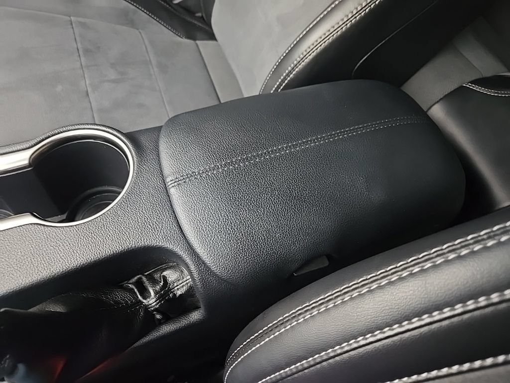 Used 2019 Ford Mustang Shelby GT350 w/ Technology Package RWD image 63