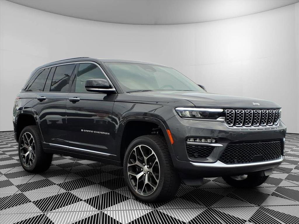 New 2025 Jeep Grand Cherokee Summit image 1