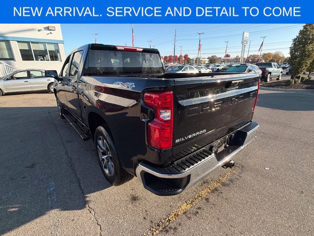 Certified 2025 Chevrolet Silverado 1500 LT AWD/4WD image 9