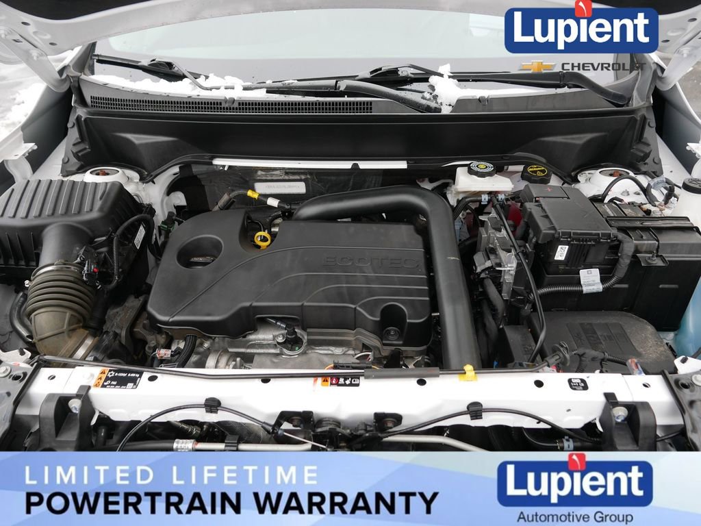 Used 2024 GMC Terrain SLT w/ Infotainment Package II image 13