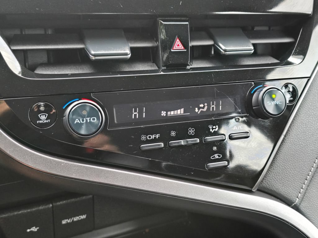 Used 2023 Toyota Camry LE AWD/4WD image 23