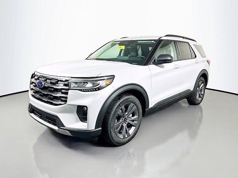 New 2026 Ford Explorer Active image 3