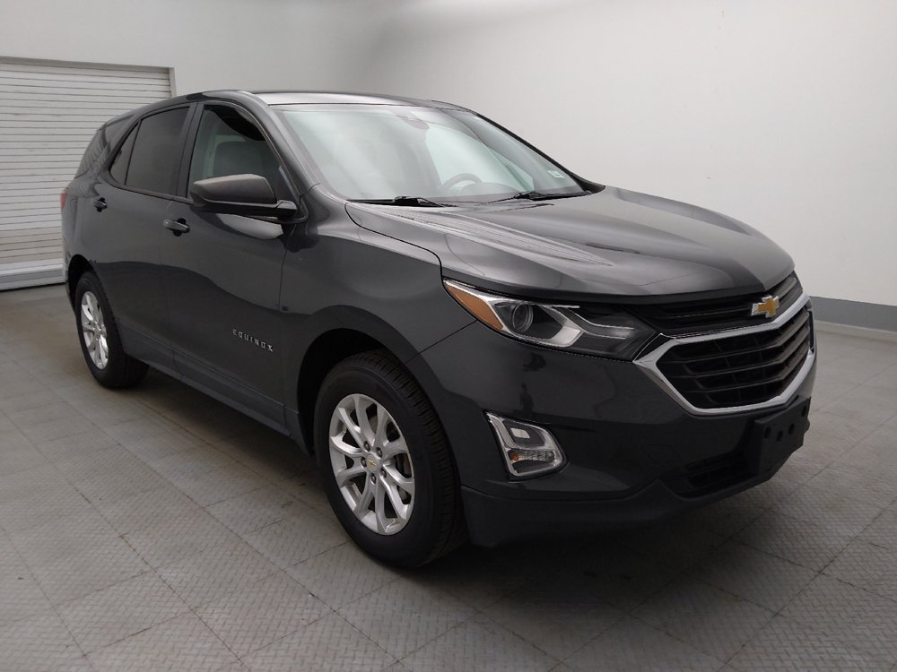 Used 2020 Chevrolet Equinox LS w/ LPO, Cargo Package AWD/4WD image 13