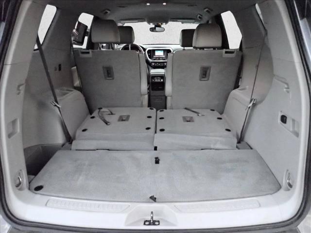 Used 2021 GMC Acadia SLT w/ LPO, Roadside Safety Package AWD/4WD image 7