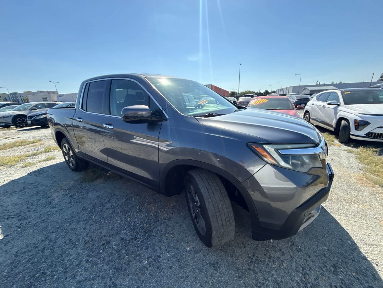 Used 2017 Honda Ridgeline RTL-E image 3