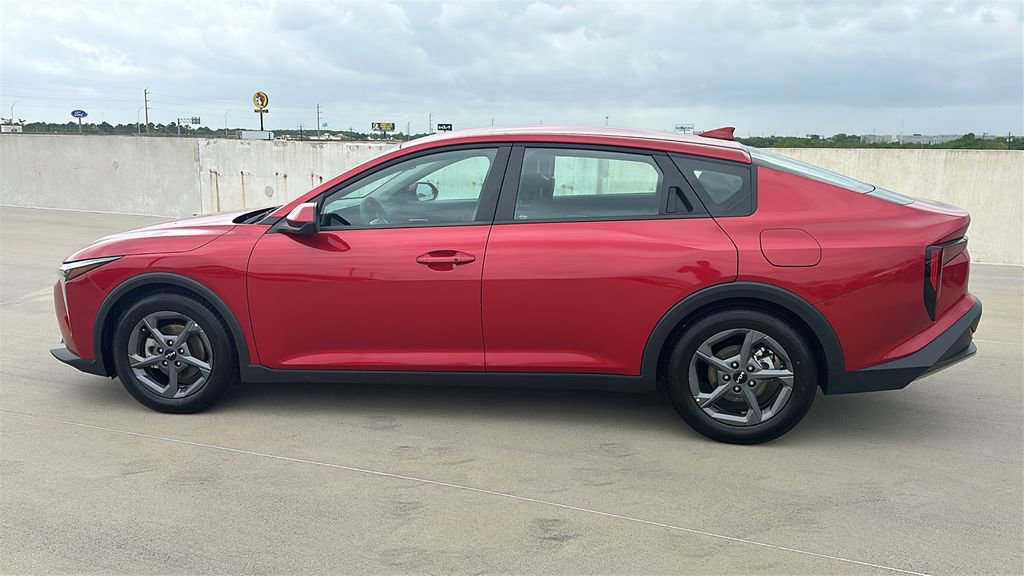 Used 2025 Kia K4 LXS FWD image 9