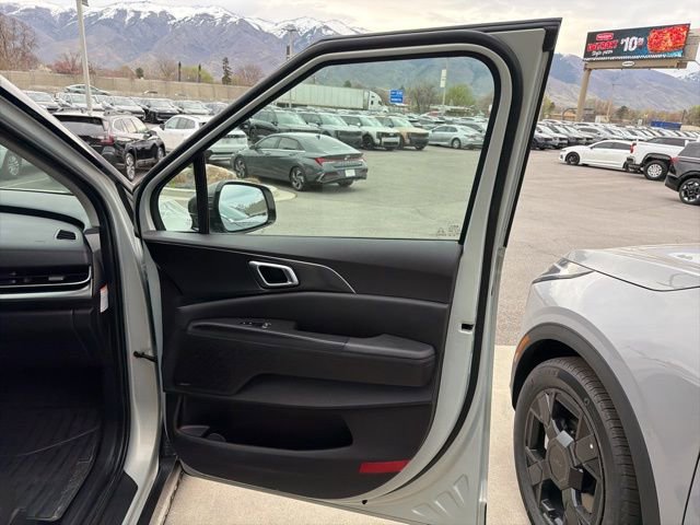 Certified 2026 Kia Carnival SX Prestige image 34