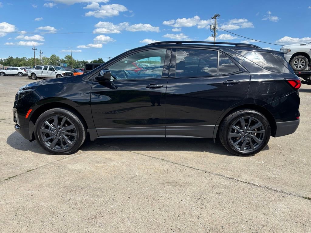 Used 2024 Chevrolet Equinox RS AWD/4WD image 4