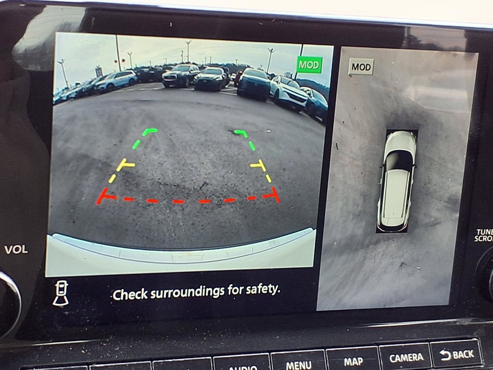 Used 2021 Nissan Rogue Platinum image 18