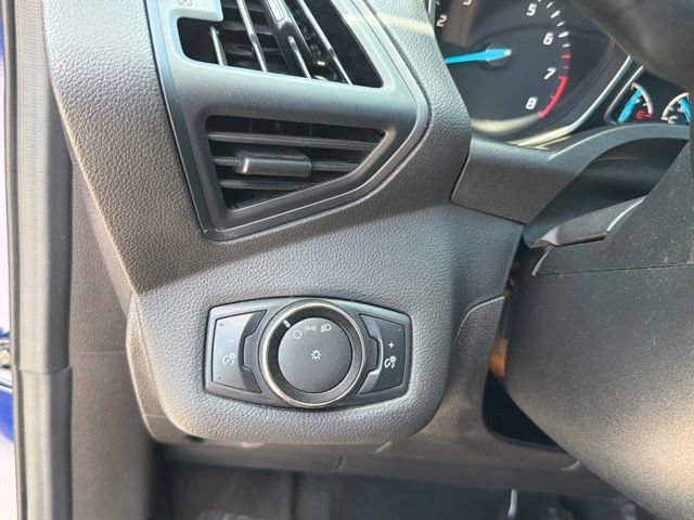 Used 2014 Ford Escape S FWD image 28