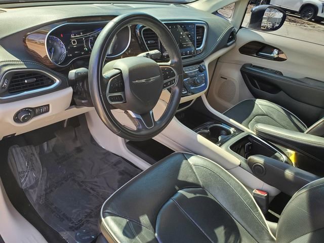 Used 2022 Chrysler Pacifica Limited image 14