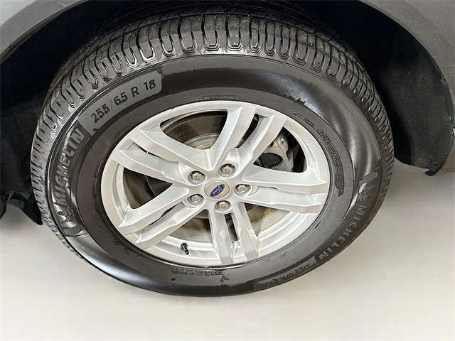 Used 2022 Ford Explorer XLT image 10