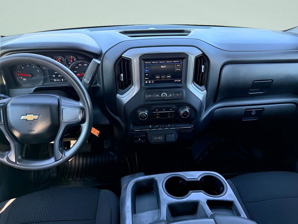 Used 2023 Chevrolet Silverado 3500 W/T w/ Gooseneck/5TH Wheel Package image 19