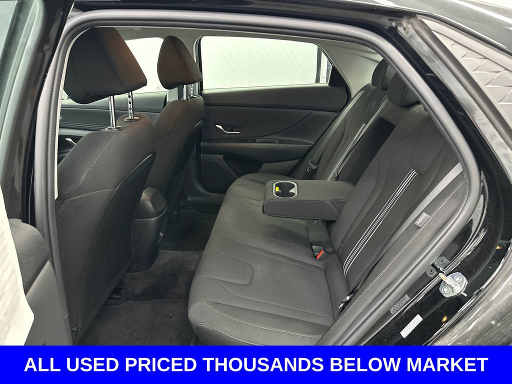Used 2024 Hyundai Elantra SEL w/ Convenience Package FWD image 19
