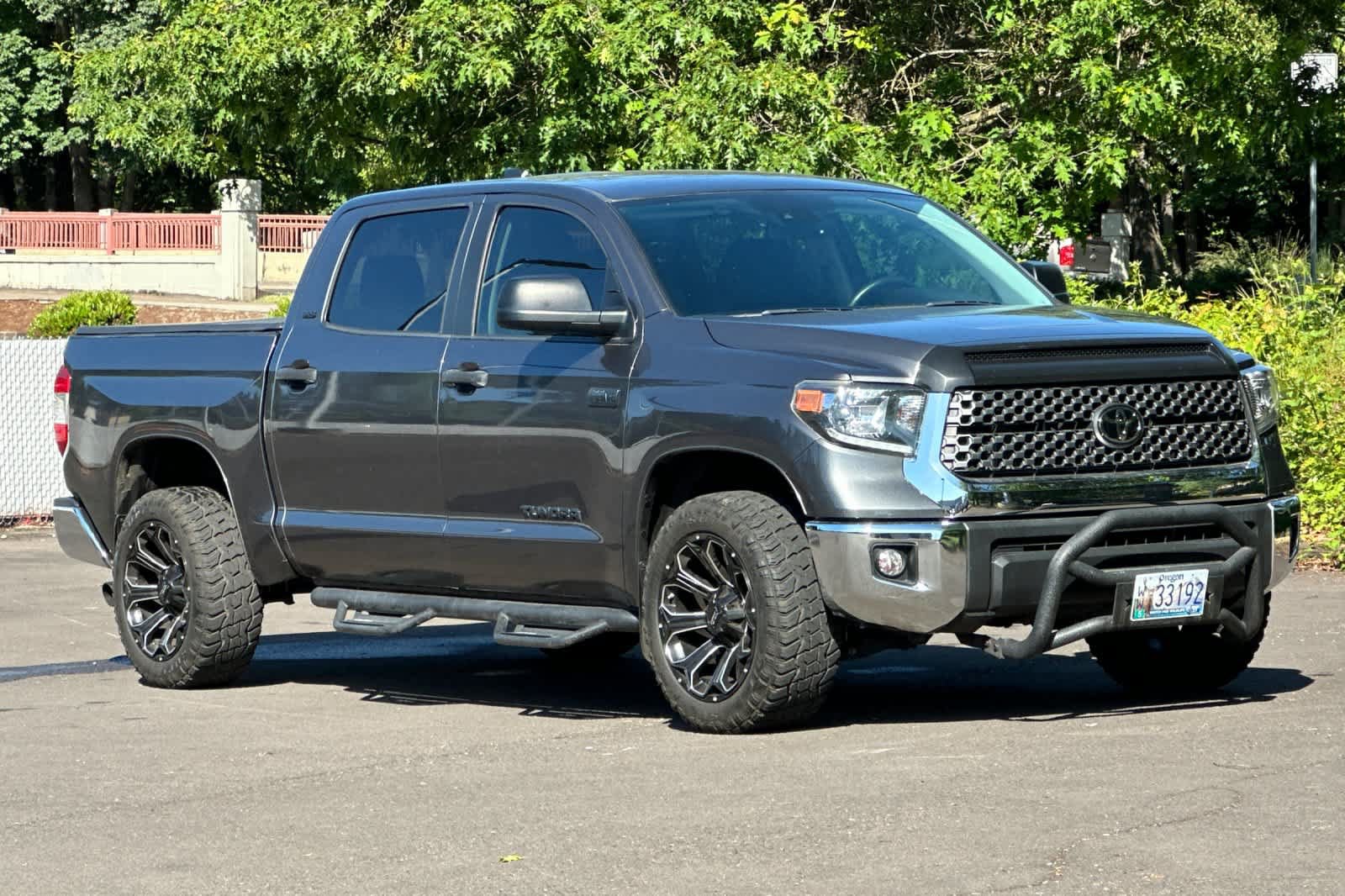 Used 2020 Toyota Tundra SR5 w/ SR5 Upgrade Package RWD image 9