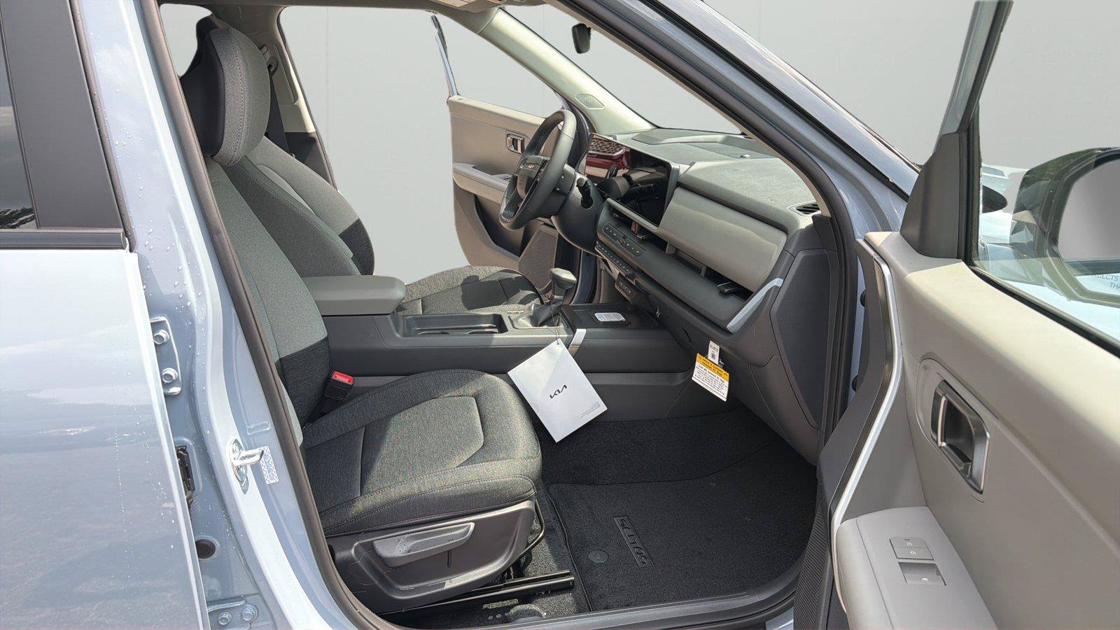 New 2027 Kia Seltos S FWD image 14