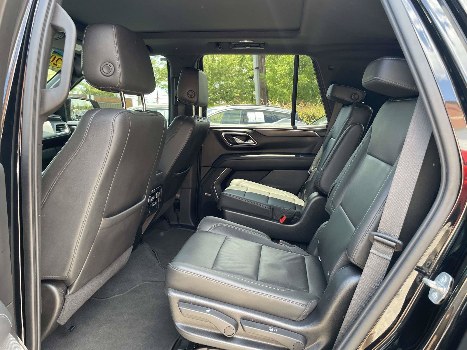Used 2021 Chevrolet Tahoe Z71 AWD/4WD image 3