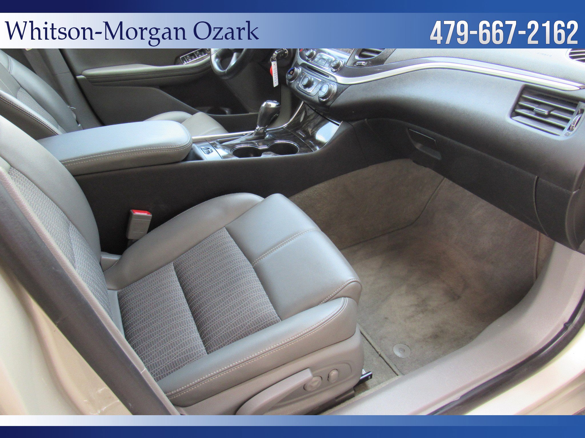 Used 2014 Chevrolet Impala LT w/ Convenience Package image 28