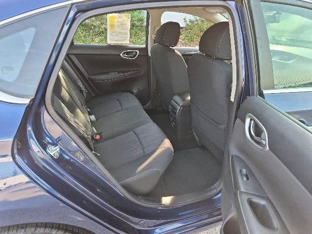 Used 2019 Nissan Sentra FWD image 12