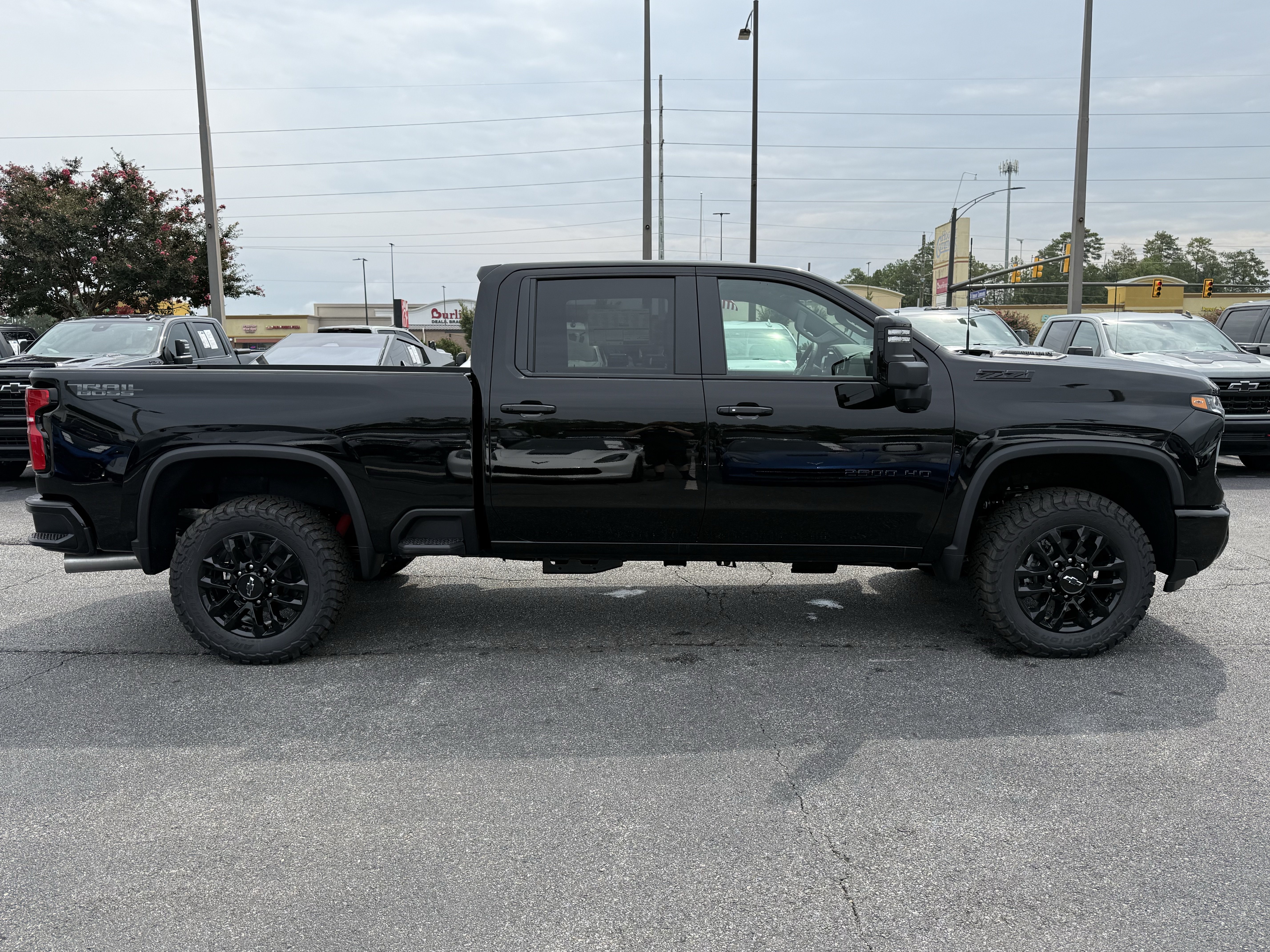 New 2026 Chevrolet Silverado 2500 LT w/ Trail Boss Package AWD/4WD image 11