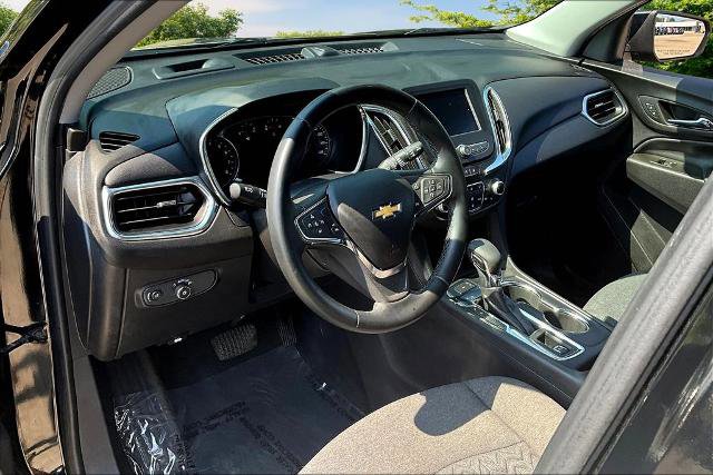 Used 2023 Chevrolet Equinox LT w/ Driver Convenience Package AWD/4WD image 13