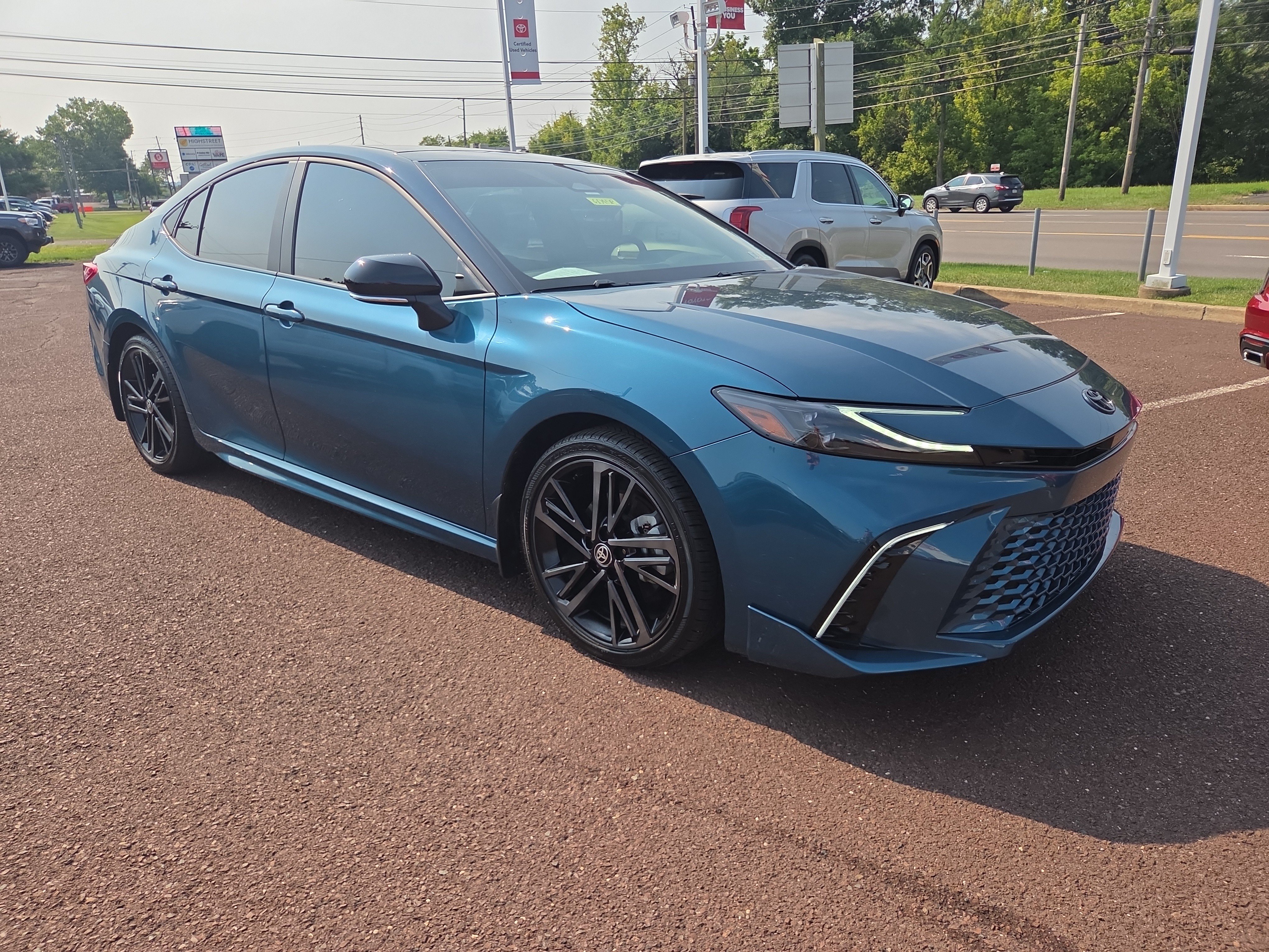 Certified 2025 Toyota Camry XSE FWD image 1