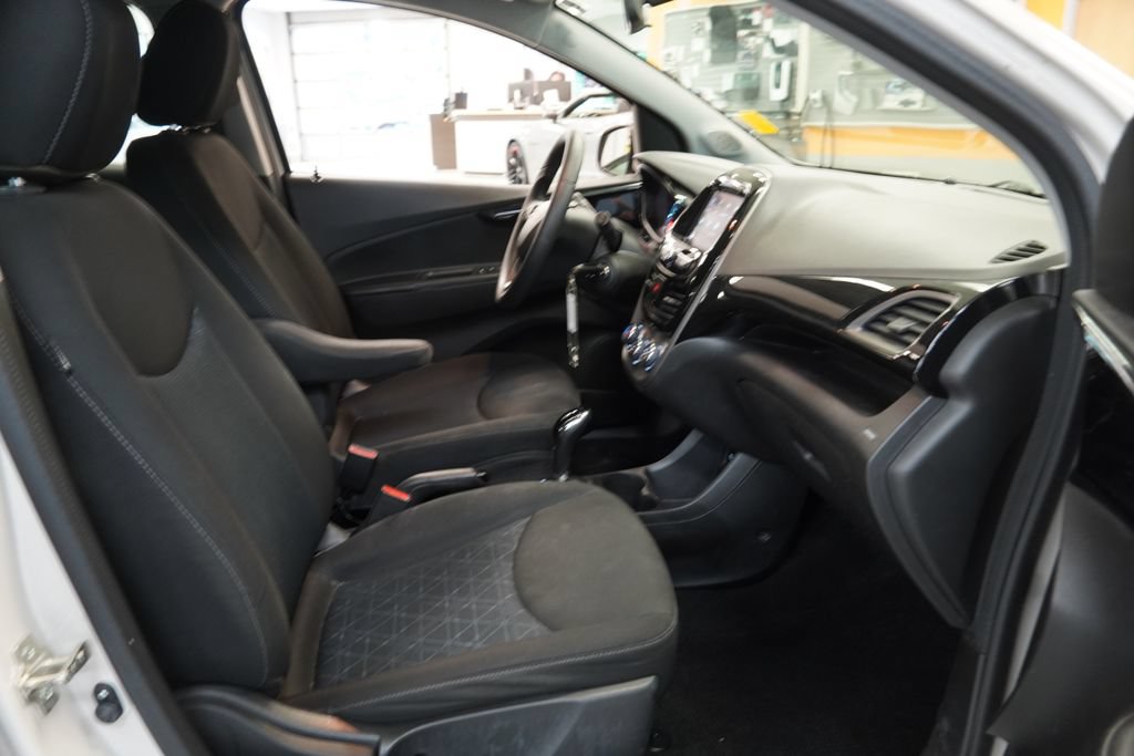 Used 2020 Chevrolet Spark LT FWD image 32