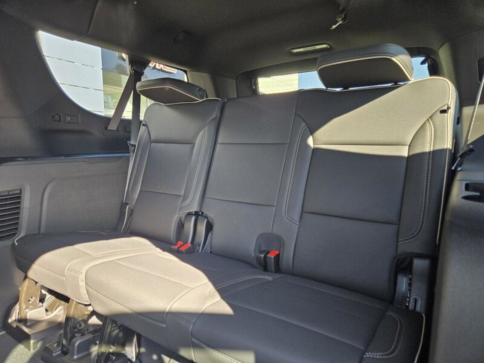 New 2026 GMC Yukon XL Elevation w/ Elevation Premium Package image 32