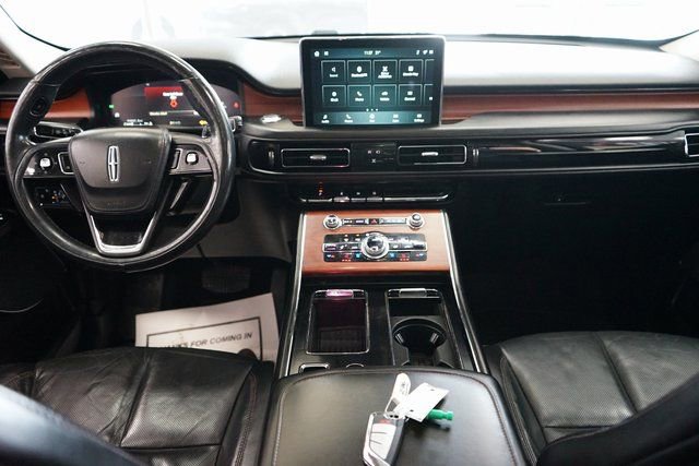 Used 2021 Lincoln Aviator Reserve AWD/4WD image 42