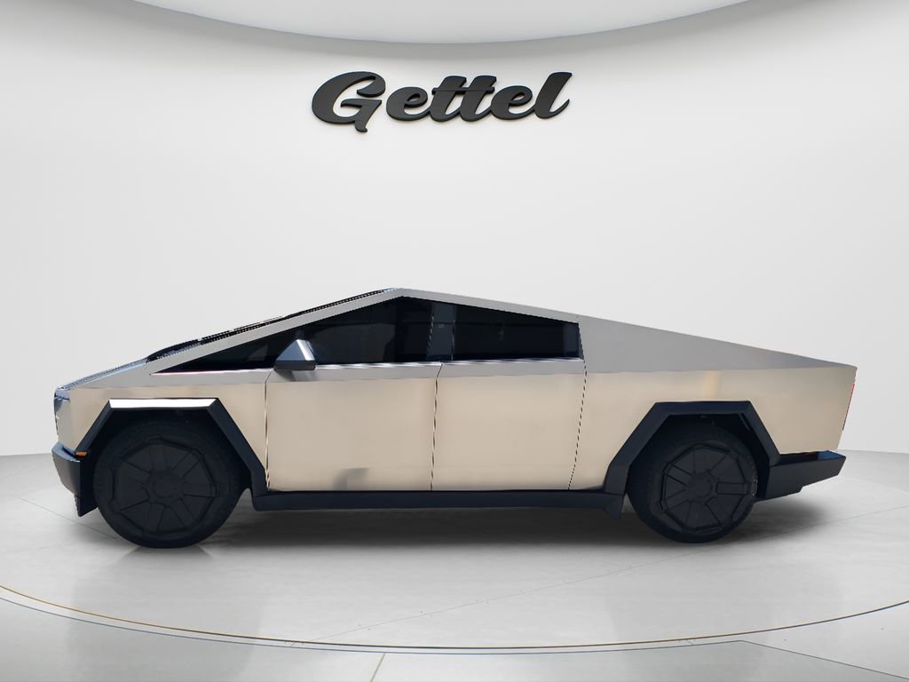Used 2024 Tesla Cybertruck AWD Crew Cab image 8