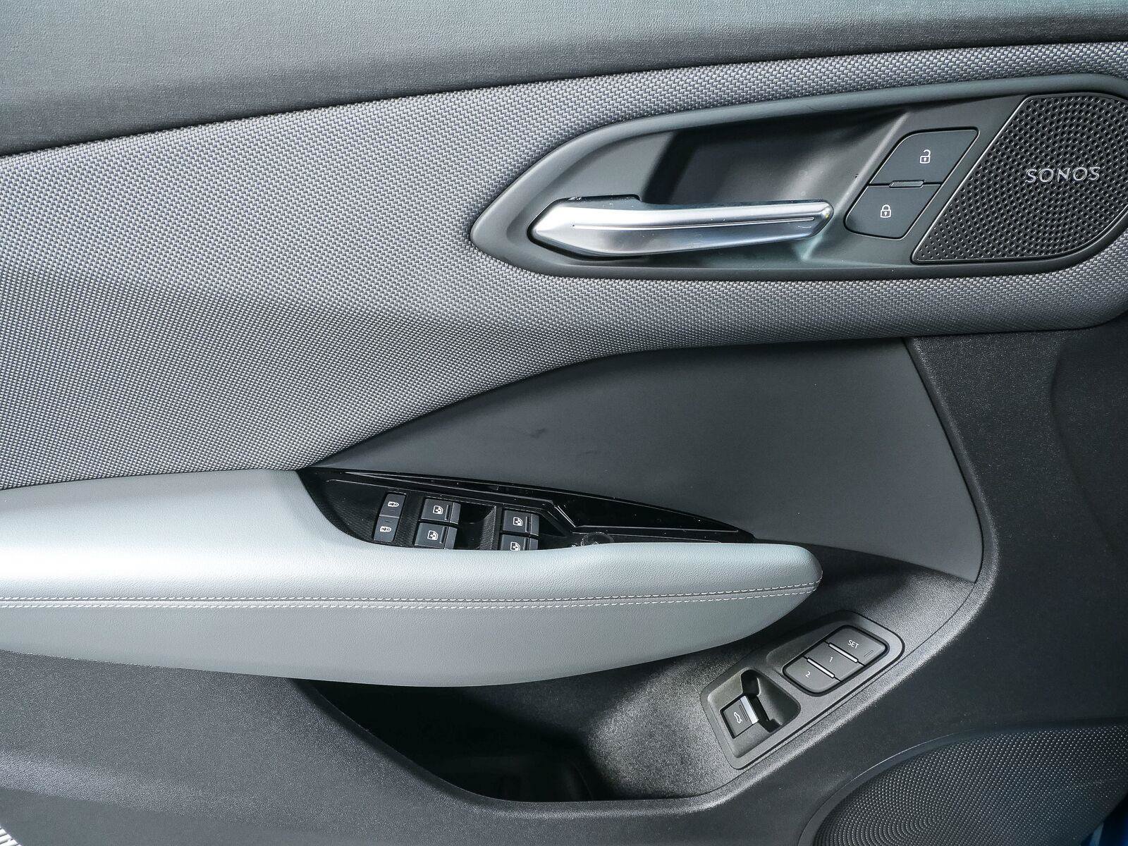 New 2026 Audi Q3 quattro 2.0T AWD/4WD image 6