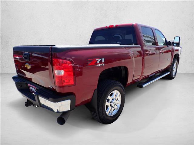 Used 2013 Chevrolet Silverado 2500 LTZ w/ LTZ Plus Package AWD/4WD image 4